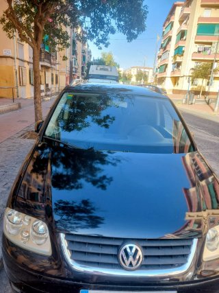 Volkswagen tuoran 2006