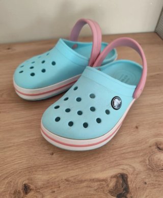 Crocs niña Talla 28/29