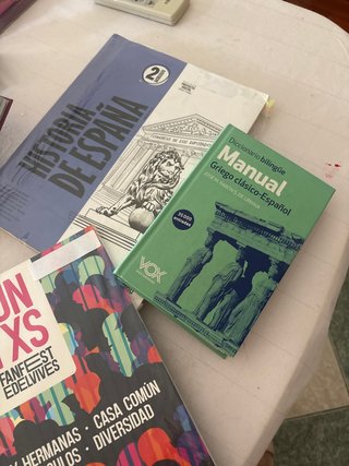 Todoslos librosde segundade bachiller humanidades