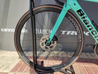 Bianchi Sprint 105 Di2 2023 Talla 50