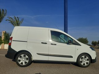 Ford Transit Courier  1.5 TDCI  2021
