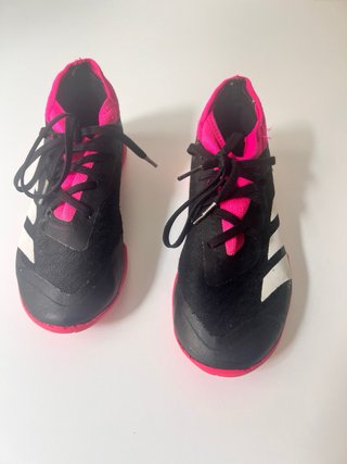 Botas Fútbol Sala Adidas Predator Niña talla 34