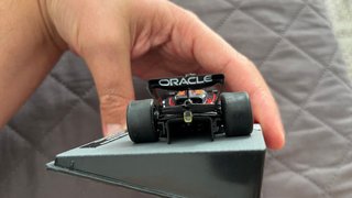 Red Bull RB19 F1 1:43 Verstappen