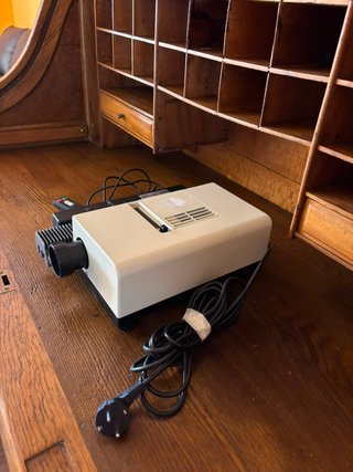 Proyector diapositivas Liesegang Junior vintage