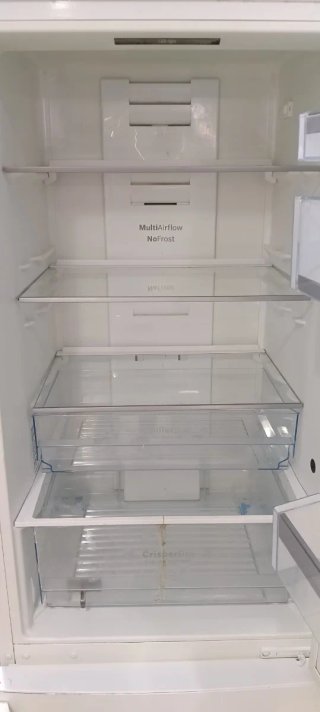 NEVERA COMBI BOSCH NO FROST ENERGÍA A+
