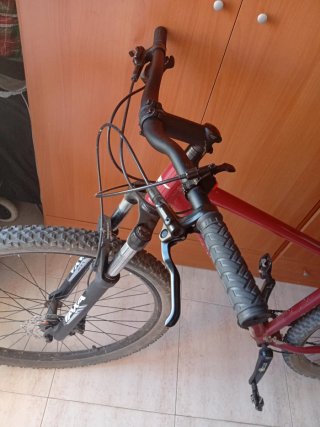 Bicicleta CONOR 7 meses 6 salidas