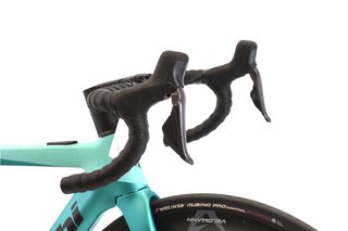 Bicicleta Bianchi e-Oltre Di2 12V t.52 Reacondicionada