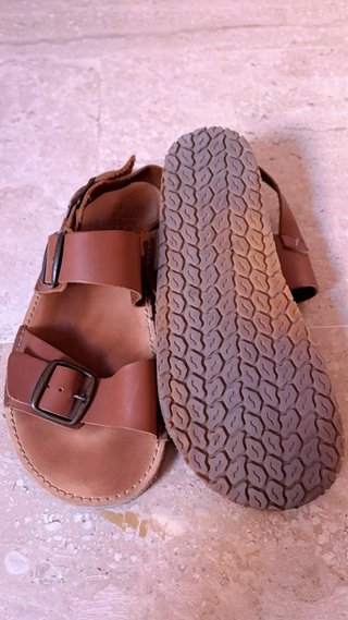 Barefoot Sandalias Zauri Piel Marrón Hebilla