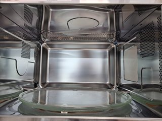 Microondas Valberg BIMWO 1450W(sin uso)