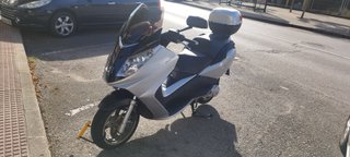 Venta o cambio.Peugeot Satelis i 4V 125cc Scooter