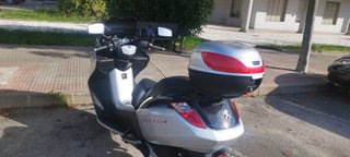 Venta o cambio.Peugeot Satelis i 4V 125cc Scooter