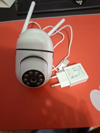 Cámara Vigilancia WiFi con Adaptador Teka