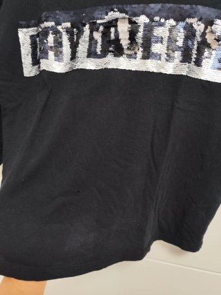 Camiseta Bershka negra lentejuelas DAYBREAN S