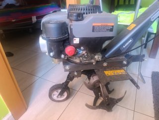 Motocultor, Motoazada Blackstone Gasolina