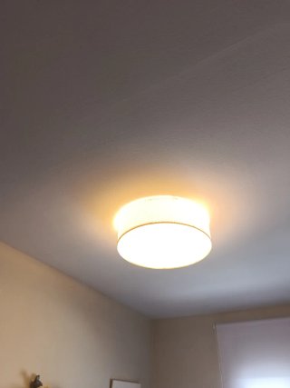 Lámpara de techo Ikea blanca