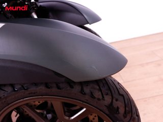 YAMAHA TRICITY 300