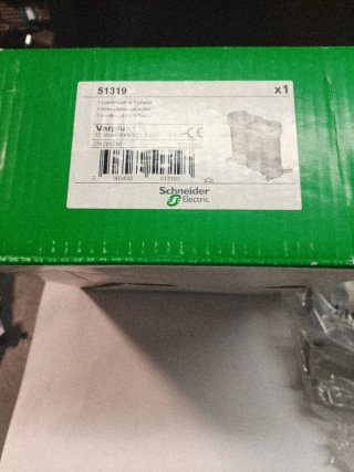 Merlin Gerin M1 Varplus2 Condensador Reactiva