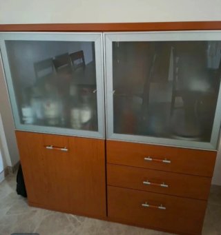 Mesa, 6 sillas de madera y mesa auxilia TODO 150e