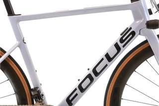 Bicicleta Focus Izalco Max Disc Di2 11V t.54 Reacondicionada