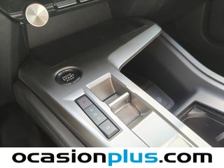 Peugeot 408 Allure Hybrid 145 eDCS6 107 kW (145 CV)