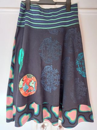 Falda Desigual nueva