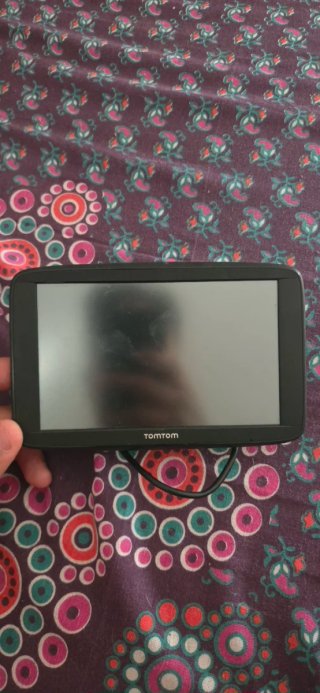 GPS TomTom poco uso actualizado