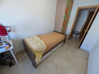 Cama 2 m x 1 m x 0'40 (0'65 cabecero)