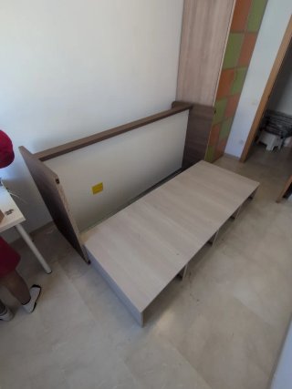 Cama 2 m x 1 m x 0'40 (0'65 cabecero)