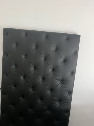 Cabecero Polipiel Negro Acolchado