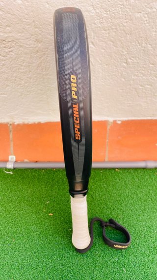 Pala pádel Black Crown Special Pro 18K