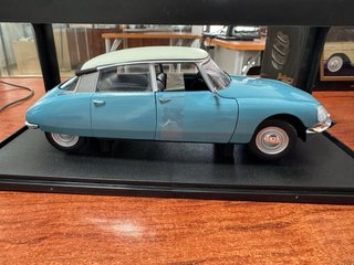 Coche miniatura Solido 1:18 Citroen