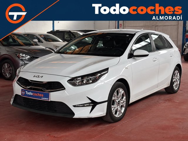 Kia Ceed 1.0 T-GDi 88kW (120CV) Drive