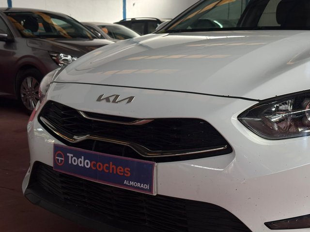 Kia Ceed 1.0 T-GDi 88kW (120CV) Drive