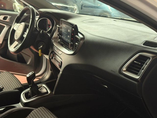 Kia Ceed 1.0 T-GDi 88kW (120CV) Drive