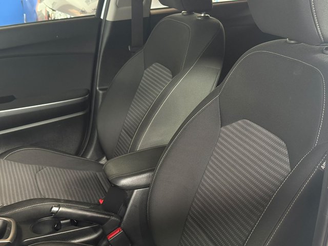 Kia Ceed 1.0 T-GDi 88kW (120CV) Drive