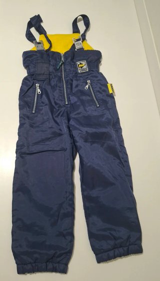 Mono de esquí infantil talla 6 años.