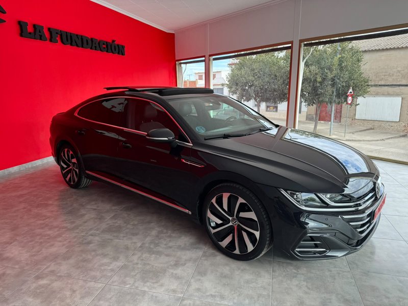 Volkswagen Arteon R-Line 2.0 TDI DSG 2022, foto 3