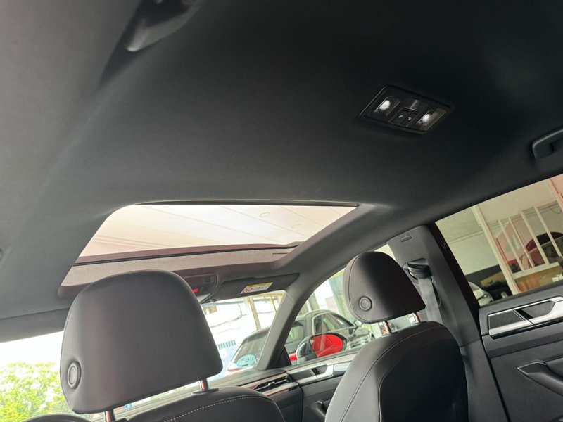 Volkswagen Arteon R-Line 2.0 TDI DSG 2022, foto 10