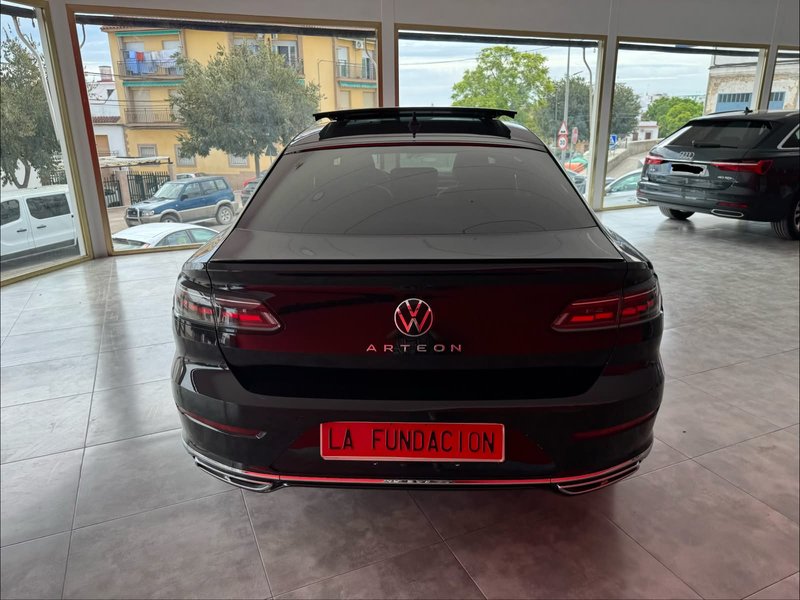 Volkswagen Arteon R-Line 2.0 TDI DSG 2022, foto 11