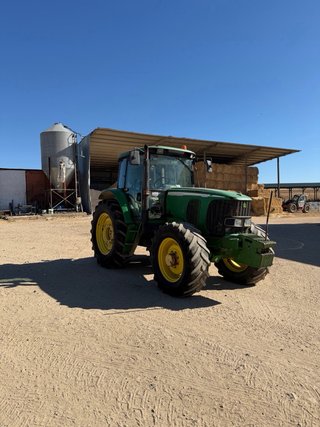 Tractor John Deere 6520