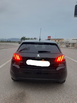Peugeot 308  1.6 HDI  2016