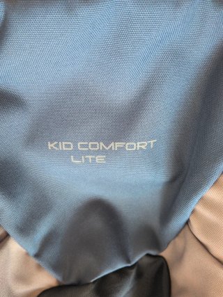 Mochila de porteo Deuter