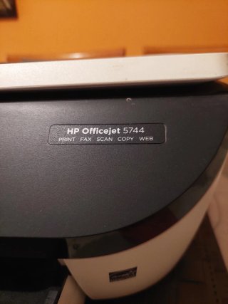 Impresora HP Officejet 5744