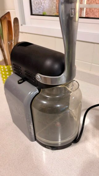 Cafetera Nespresso DeLonghi