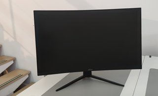 Monitor MSI Curvo 27 Negro