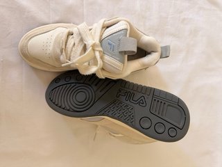 Zapatillas Fila Corda Beige y Azules