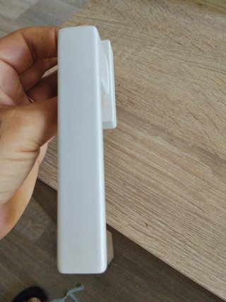 Maneta aluminio ventana/puerta nuevas , 8 unidades