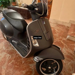 Vespa GTS 300 Supersport 2011