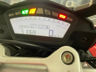 Ducati Hyperstrada 821