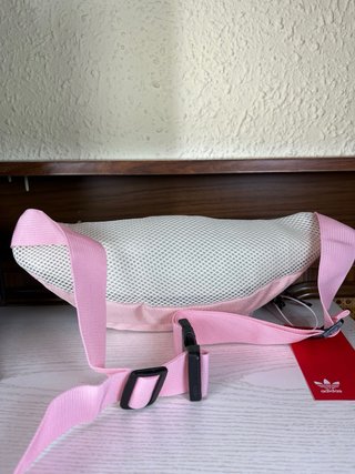 Riñonera Adidas Rosa 14x34cm (A estrenar)